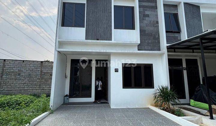 Rumah Scandinavian akses 8 menit ke LRT Cibubur dan TOL 
