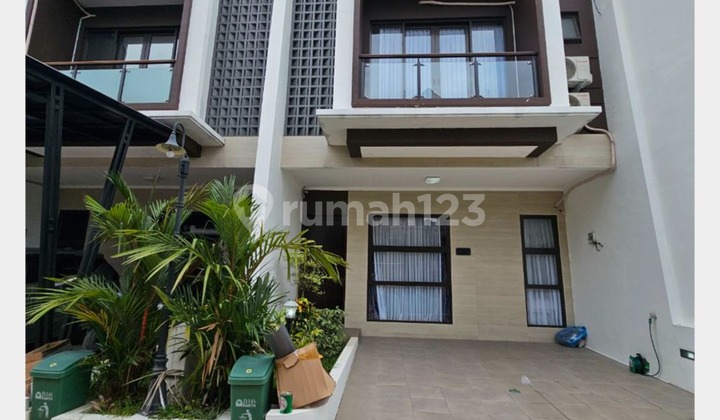 New House in Cibubur, East Jakarta, 5-Minute Access to LRT and Cibubur Toll Road