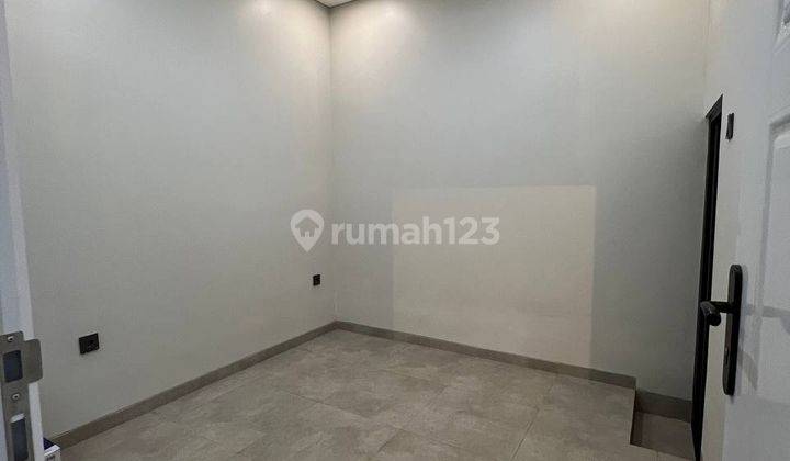 Rumah Baru 2 Lt 6 Menit Mall The Park Sawangan Dekat Tol Pamulang 2