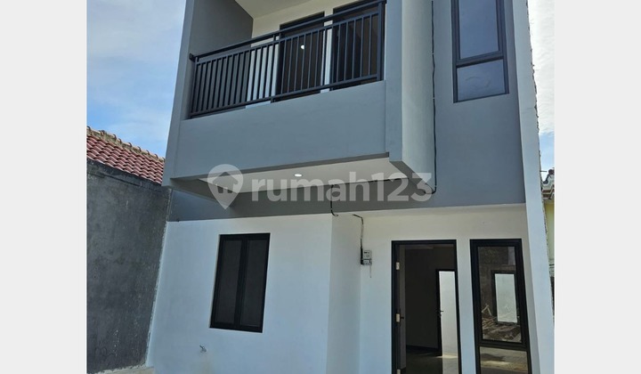 Rumah Baru Ready model Scandinavian Akses 10 menit ke LRT cibubur