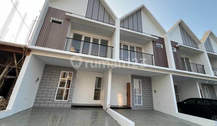 Rumah Siap Huni Akses 15 Menit Ke Lrt & 10 Menit Ke Tol  2