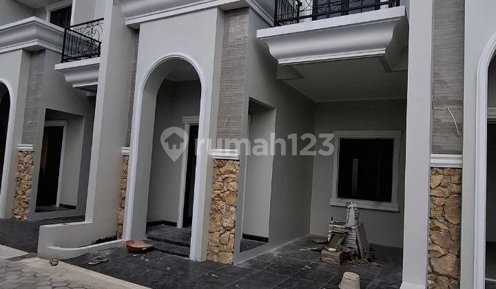 Rumah Mewah 2 Lantai Hanya 10 Menit Ke Stasiun Depok 2