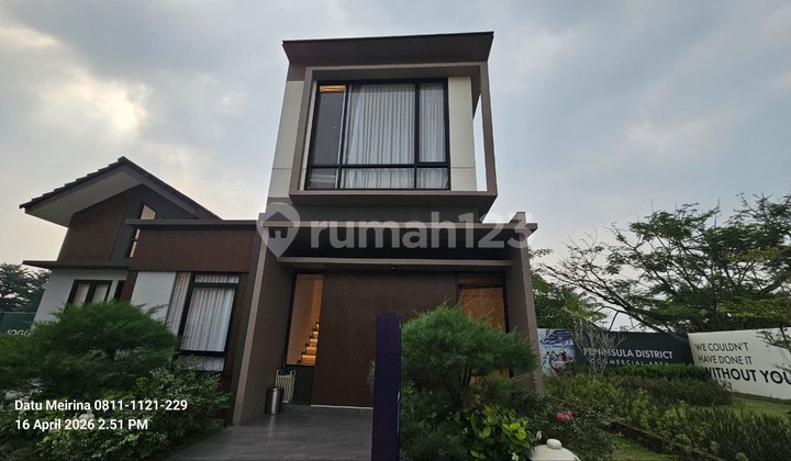 Rumah Mewah Diapit 2 Tol Jakarta dan Tol Serpong Ada Kolam Renang