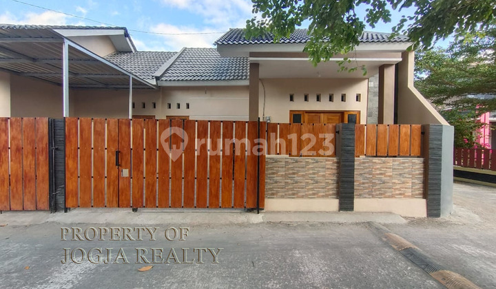 RUMAH MINIMALIS MURAH SIAP HUNI DEKAT EXIT TOL KALASAN JOGJA