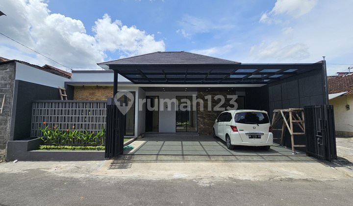 Rumah Modern Minimalis 1 Lantai Luas Dekat Bandara, Gerbang Tol