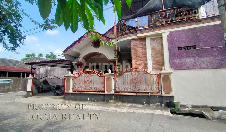 RUMAH DIJUAL BANGUNTAPAN YOGYAKARTA 2 LANTAI SIAP HUNI FURNISHED