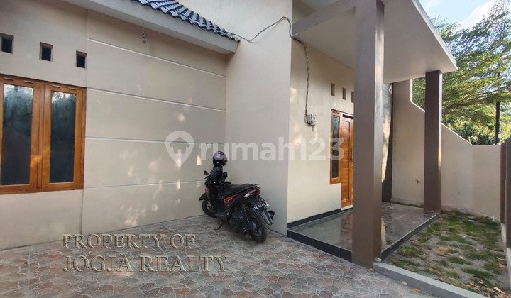 RUMAH MINIMALIS MURAH SIAP HUNI DEKAT EXIT TOL KALASAN JOGJA 2