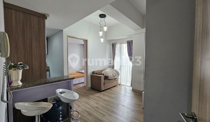 2 BR APARTMENT FOR SALE FURNISHED CHEAP TAMAN MELATI NEAR UGM