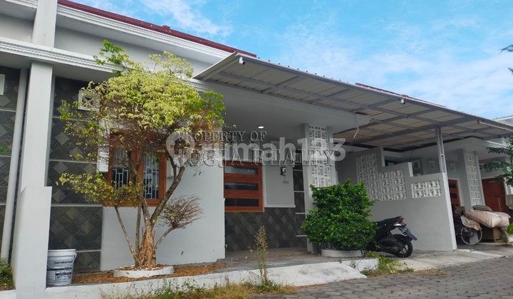 FOR SALE: HOUSE IN JOGJA CITY, PLUMBON BANGUNTAPAN HOUSING COMPLEX 2