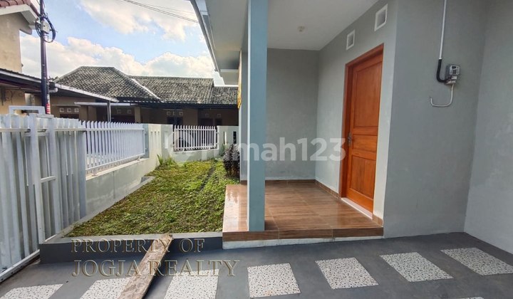 DIJUAL RUMAH SIAP HUNI LUAS HOOK PURWOMARTANI SHM IMB BISA KPR 2