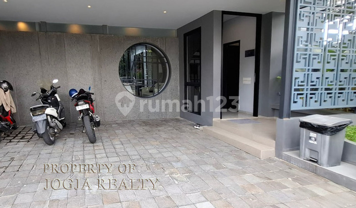 RUMAH MEWAH MODERN CLUSTER MLATI SLEMAN JOGJA 18 MIN DEKAT KE UGM 2