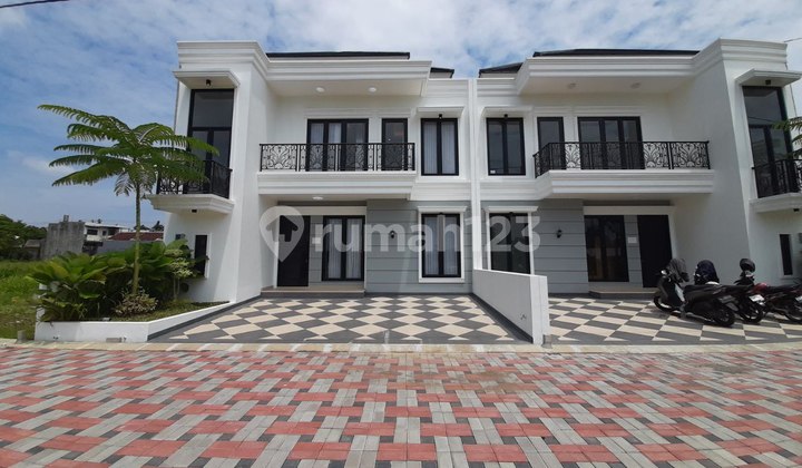 Rumah Mewah Perumahan One Gate Palagan Dekat Sleman City Hall