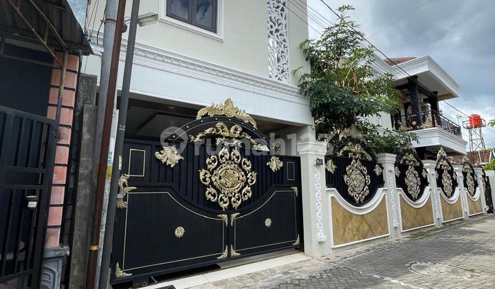 JUAL CEPAT KOST EKSKLUSIF FULL PENGHUNI & RUMAH INDUK MEWAH 2 LT JUAL CEPAT KOST EKSKLUSIF FULL PENGHUNI & RUMAH INDUK MEWAH 2 LT