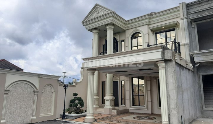 Classic Mediterranean Luxury House in One Gate Housing Within Ringroad