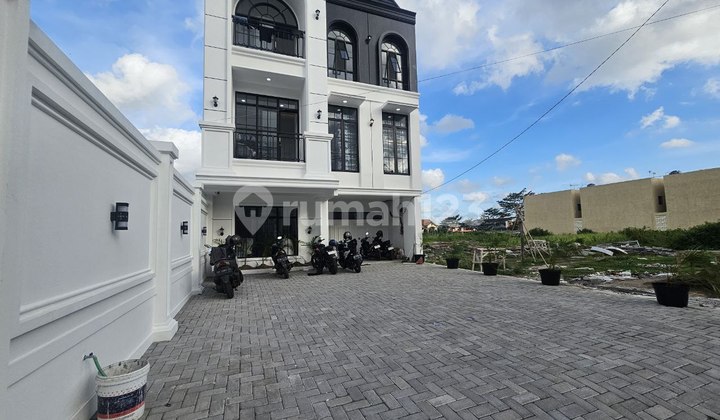 Kost Eksklusif Full Furnished Potensi Roi 12% Area Kampus Seturan