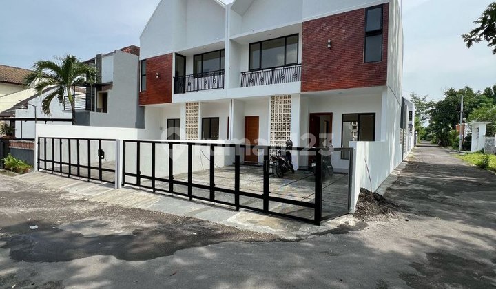RUMAH SCANDINAVIAN MINIMALIS SIAP HUNI MAGUWOHARJO SLEMAN JOGJA  2