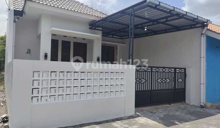 RUMAH MINIMALIS BARU SIAP HUNI KALASAN SLEMAN JOGJA RUMAH MINIMALIS BARU SIAP HUNI KALASAN SLEMAN JOGJA