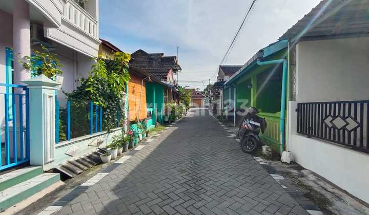 RUMAH MURAH PERUMAHAN PURWOMARTANI DEKAT SPBU KADISOKA SHM IMB 2