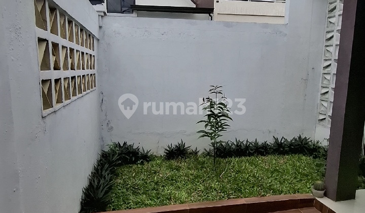 Rumah Siap Huni Luas Tanah 96M Dekat Pintu Tol Desari 2