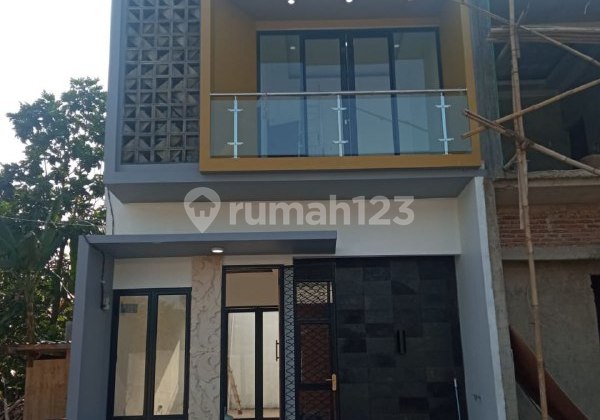 Rumah Murah 2 Lantai Desain Bali Kekinian, Kalimulya, Depok Rumah Murah 2 Lantai Desain Bali Kekinian, Kalimulya, Depok