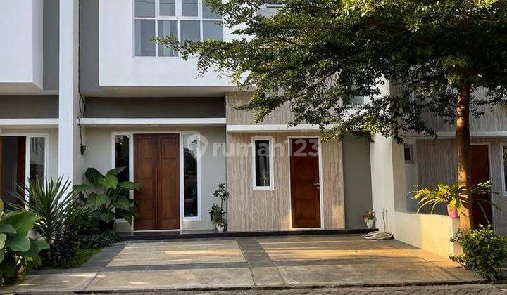 Rumah 2 Lantai Bagus Unfurnished Sertifikat Hak Milik Dekat Lrt Cibubur 1