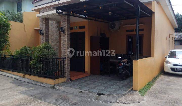 Rumah 2 Lantai Bagus Unfurnished SHM di Jl Raya Rangkapanjaya, Depok 2