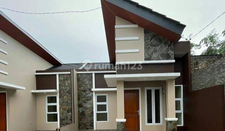 Rumah 1lantai bagus siap huni dekat stasiun depok lama  1