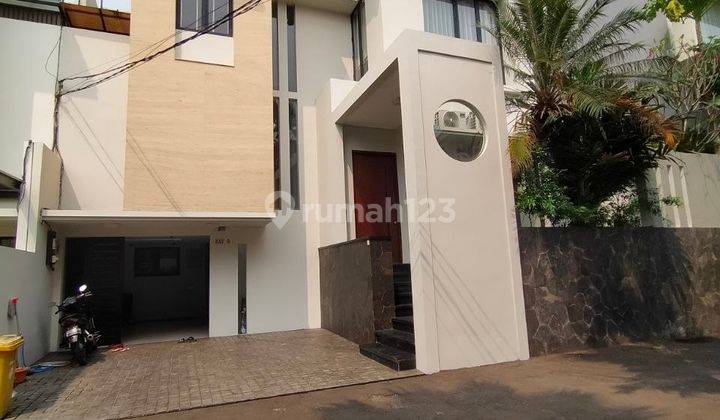 Rumah 2 Lantai Bagus Sertifikat Hak Milik di Ampera Kemang Jakarta Selatan 2