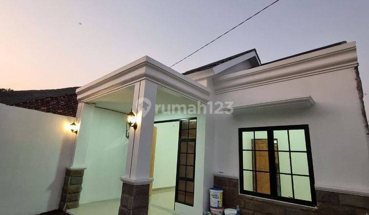 Rumah Bagus Unfurnished SHM di Jl Kampung Sawah, Dekat Stasiun Depok 1