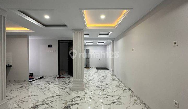 2 Lantai Bagus Unfurnished SHM di Jl Raya Jagakarsa , Jakarta Selatan 2