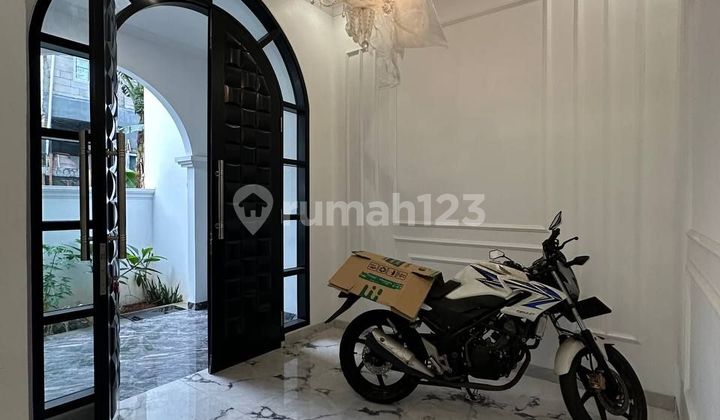 ruang tamu rumah mewah murah dijakarta selatan