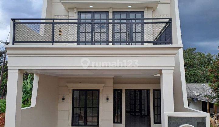 Rumah 2 Lantai Bagus Unfurnished SHM di Jl Grogol, Depok 2