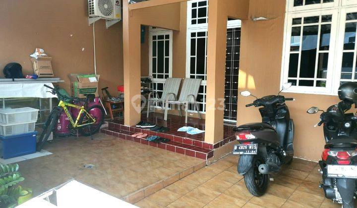 Rumah 2 Lantai Bagus SHM hadap Selatan di Komplek gardenia  1