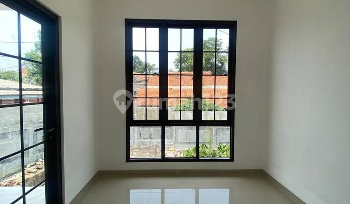 kamar tidur rumah 2 lantai desain modern