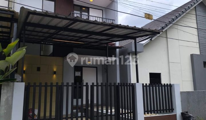 Rumah Second Siap Huni Di Dalam Cluster Di Cibubur Jakarta Rumah Second Siap Huni Di Dalam Cluster Di Cibubur Jakarta