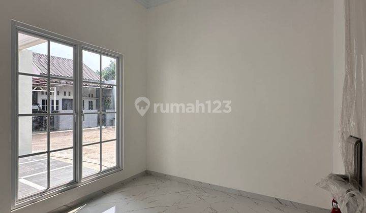 Rumah Siap Huni 2lantai Dekat Pintu Tol Krukut Dan Desari 5