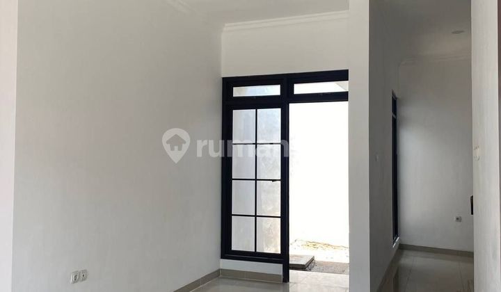ruang tamu rumah 2 lantai desain modern