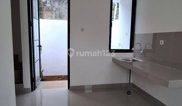 Rumah 2lantai Modern Minimalis Dekat Pintu Tol Margonda  2