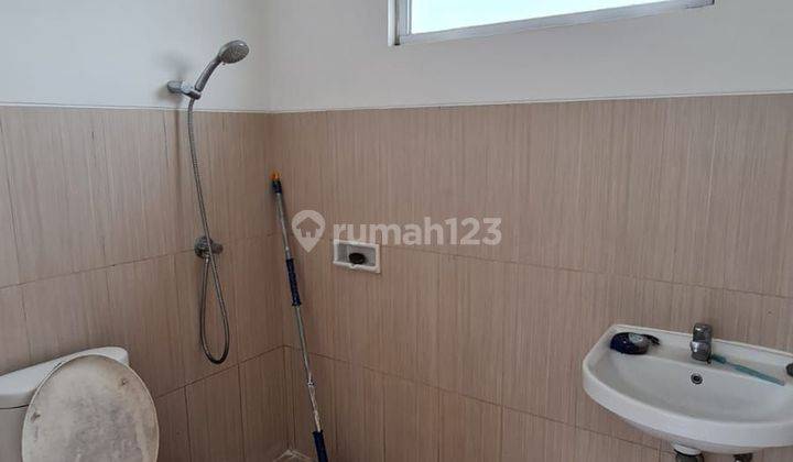 Rumah siap huni cluster serpong lagoon tangerang selatan banten  2