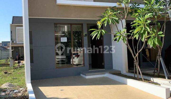 For Sale Ready-to-Occupy House in a Safe and Comfortable Cluster, Graha Raya For Sale Ready-to-Occupy House in a Safe and Comfortable Cluster, Graha Raya