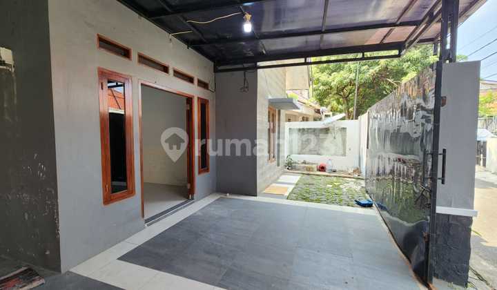 For Sale Quick Move-In Ready House Sinabung Kebayoran Baru South Jakarta For Sale Quick Move-In Ready House Sinabung Kebayoran Baru South Jakarta