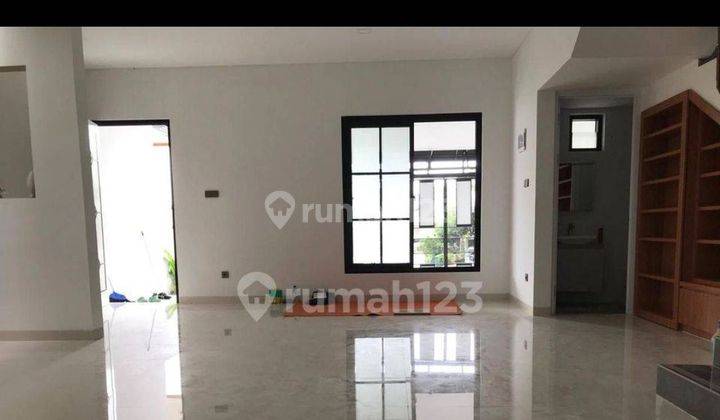 Dijual Cepat Rumah Cluster Versailles Bsd Aman Nyaman Strategis 2