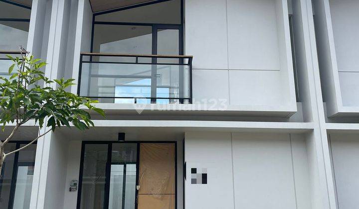 Disewakan Rumah 2 Lt Cendana Icon Estate Lippo Karawaci 3 KT 2