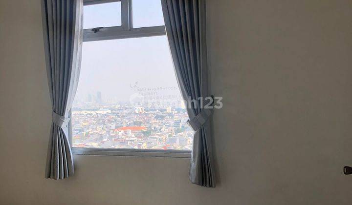 Sewa Apartemen Green Bay Pluit 2 BR Semi Furnished  2