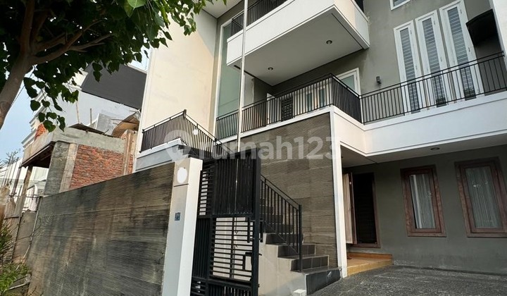 Jual Rumah Grisenda kapuk Murah sudah renov modern bisa KPR  2