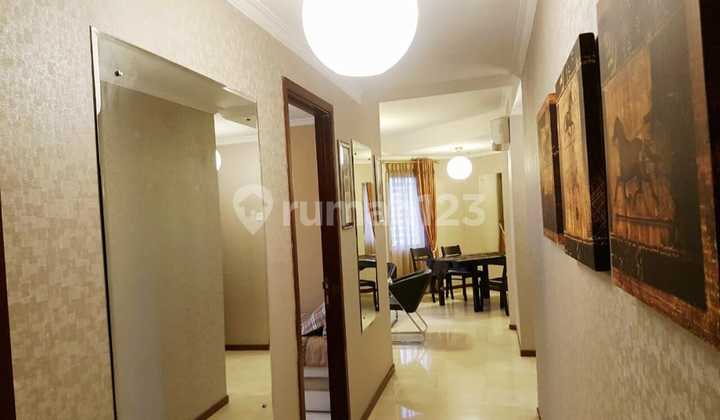 Sewa Apartemen Royal Mediterania Garden Central Park Furnish