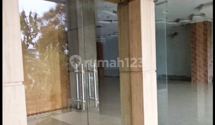 Gedung Baru Ada Basement & Lift Pasar Baru, Jakpus