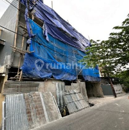 Rumah di Tanjung Duren
