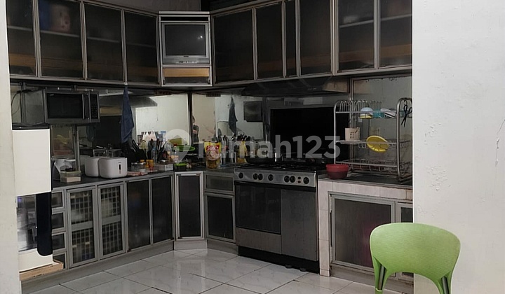 Rumah 3 Lantai Full Beton Di Pademangan, Jakut