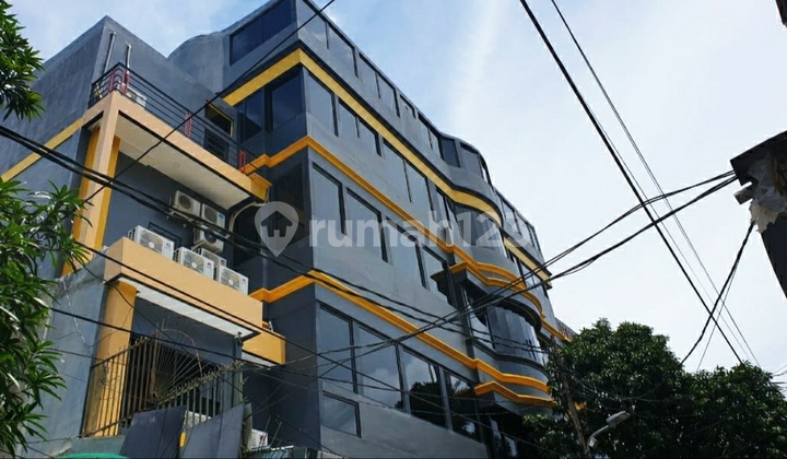 Hotel 50 Kamar + Kamar Mandi Dalam Di Roxy, Jakpus 1